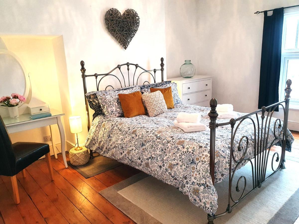 Вилла Coastal Escape In The Heart Of Saltburn Экстерьер фото